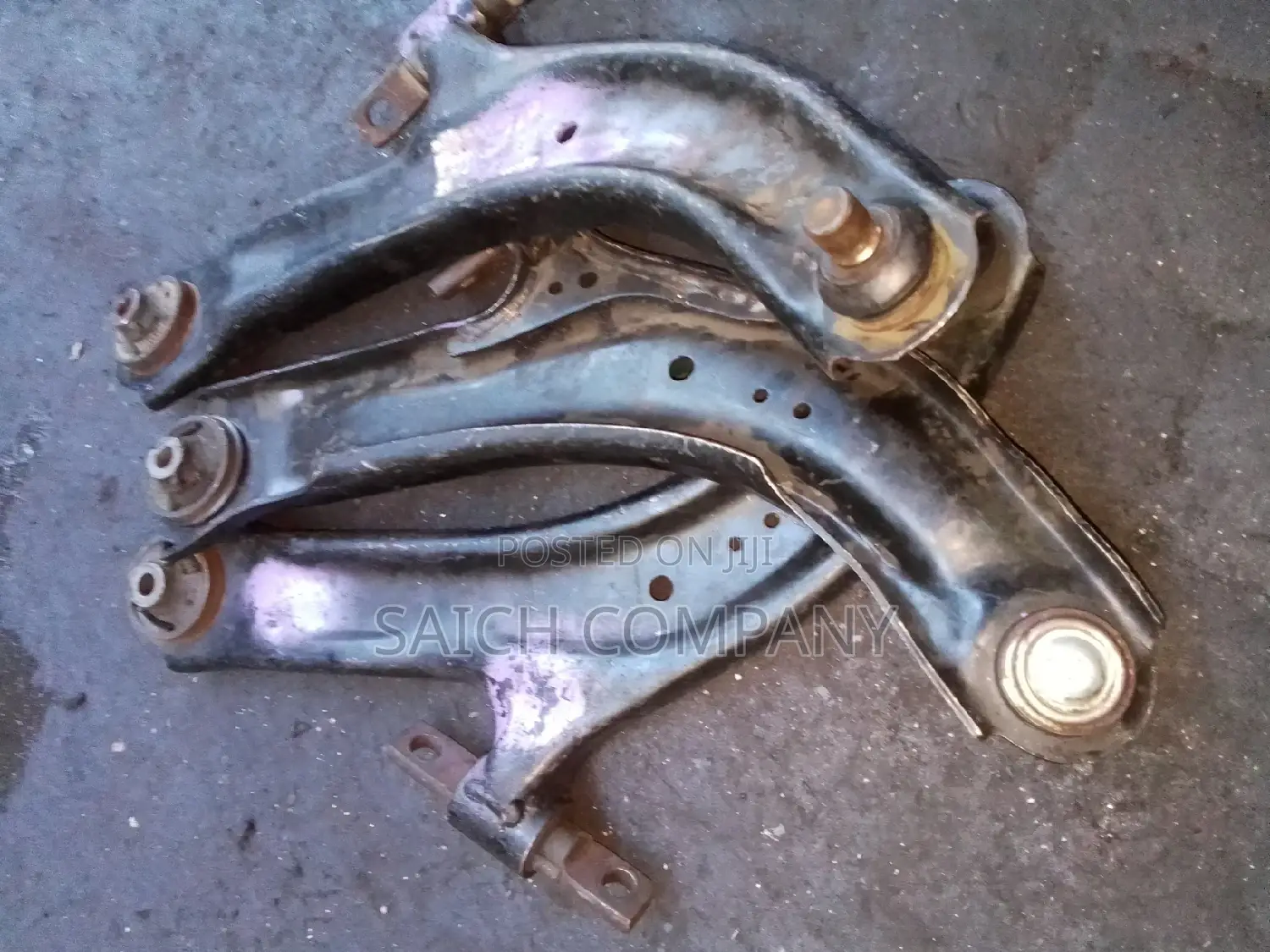Nissan Serena Front Suspension Arms