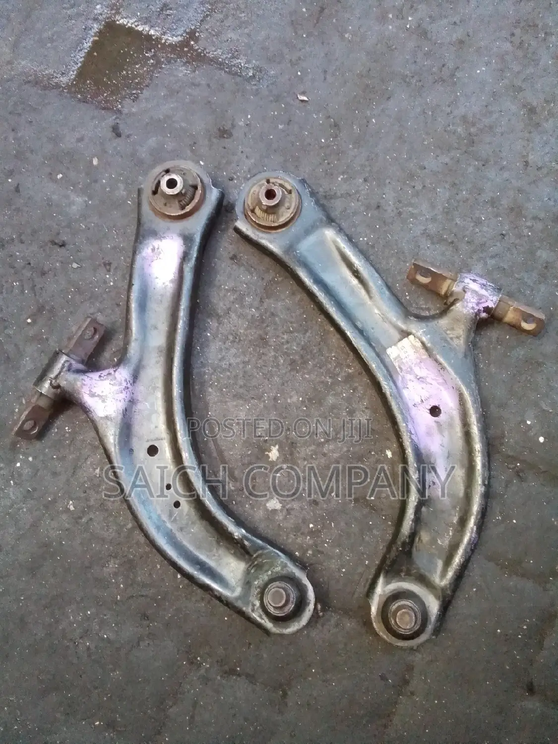 Nissan Serena Front Suspension Arms