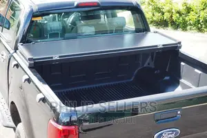 Ford Ranger Hard Tri-fold Tonneau Cover