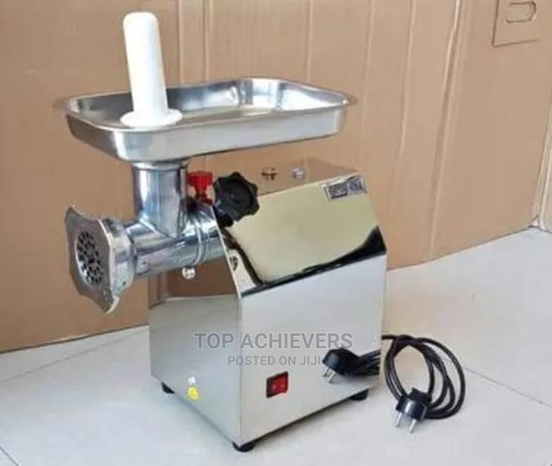 Durable Meat Mincer M8 - main view