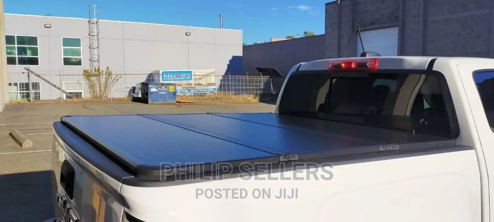 Brand New Hard Tri-Fold Tonneau Cover