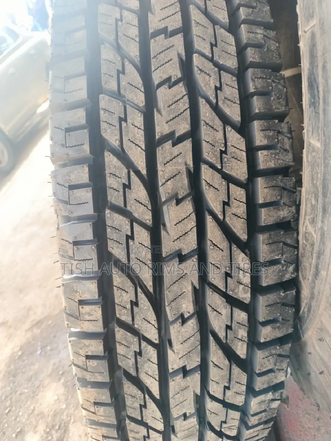 235/85r16 Yokohama