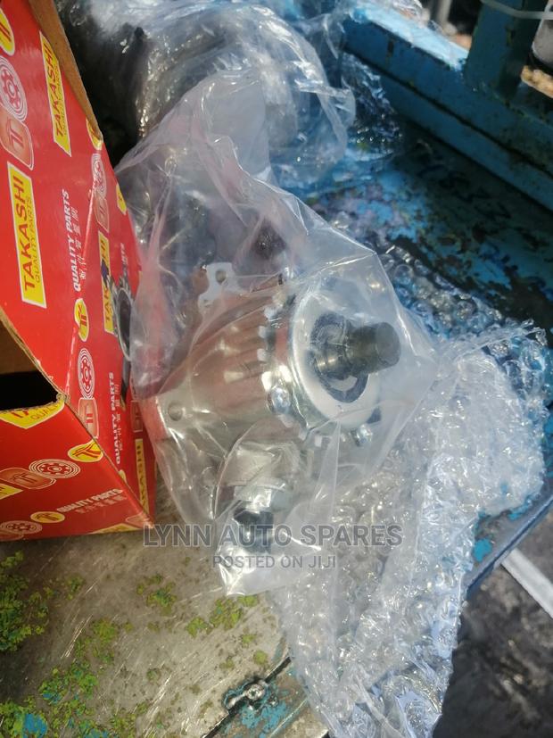 Toyota Hiace 7l Vacuum Cleaner - thumbnail 3