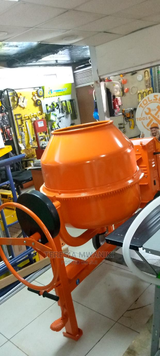 Sirl Concrete Mixer - main view