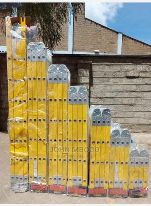 Fibreglass Foldable Ladder - thumbnail 2