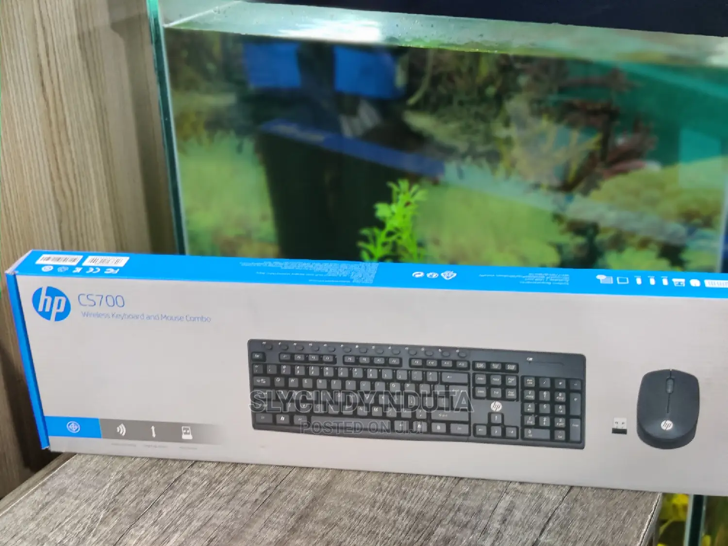 HP CS700 Wireless Keyboard and Mouse Combo