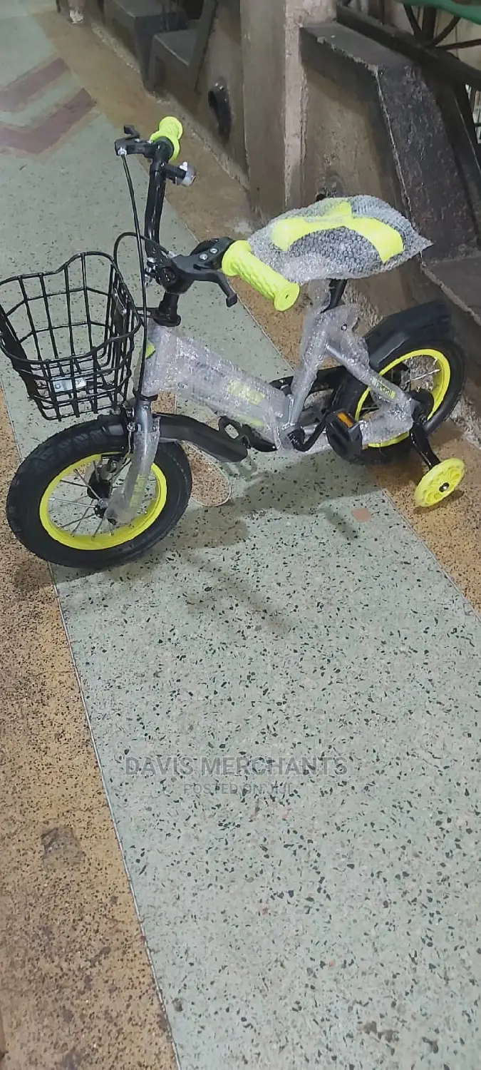 Kids Bike Size 12