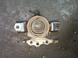 Daihatsu Mira Engine Mount