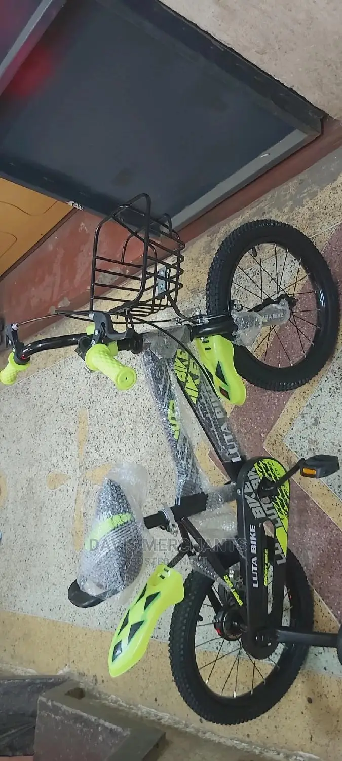 Children 5 to 7 Years Old Bike With Strong Training Wheels