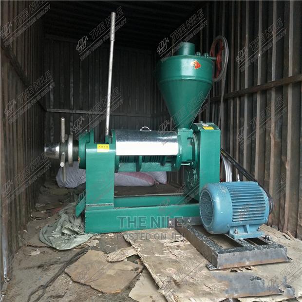 Peanut Soybean Sesame and Rapeseed Disk Oil Press - main view