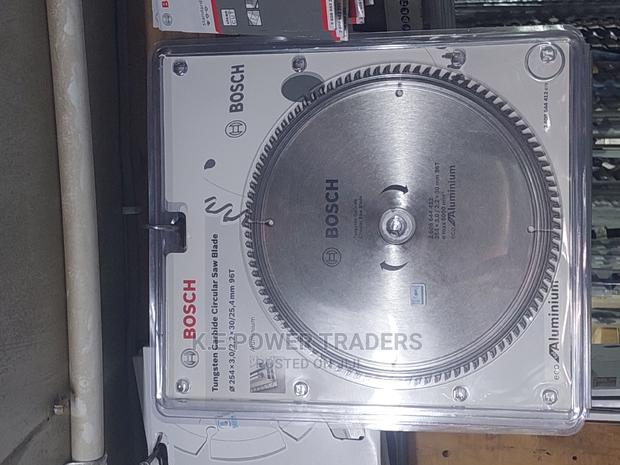 Profesional 10 Inch Bosch Circular Saw Blade - main view