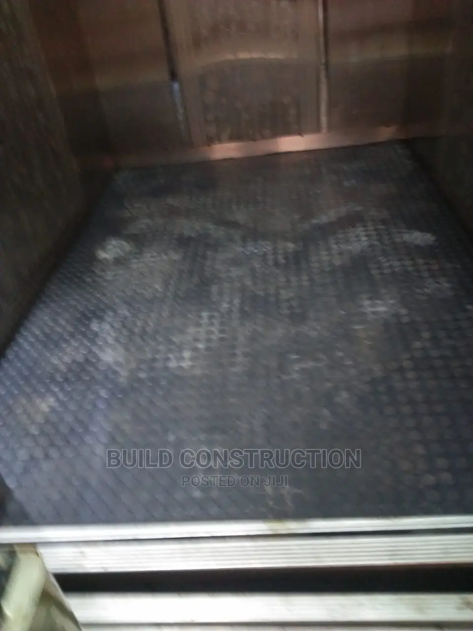 Round Studded Rubber Mats Suppliers in Kenya.