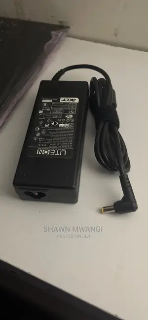 Acer Laptops Adapters 19v 4.7 Original