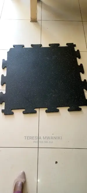 Dotted Interlocking Gym Mats