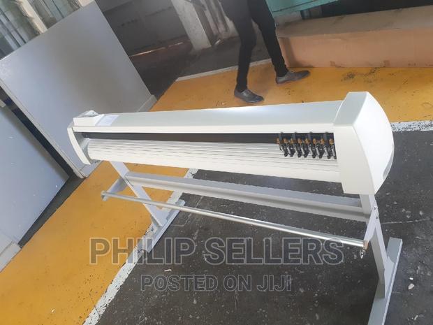 4 Feet Approximate Redsail Vinyl Cutter Plotter. - main view