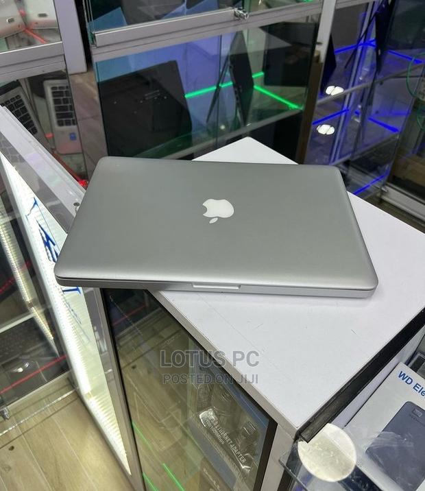 Laptop Apple MacBook 8GB Intel Core I5 HDD 500GB - main view