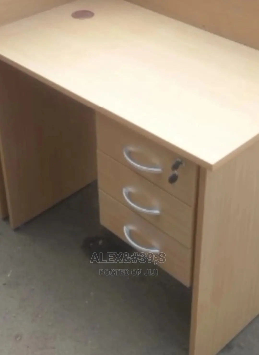 Office Desk