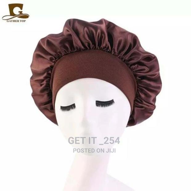 Smooth Satin Hair Bonnet - thumbnail 2