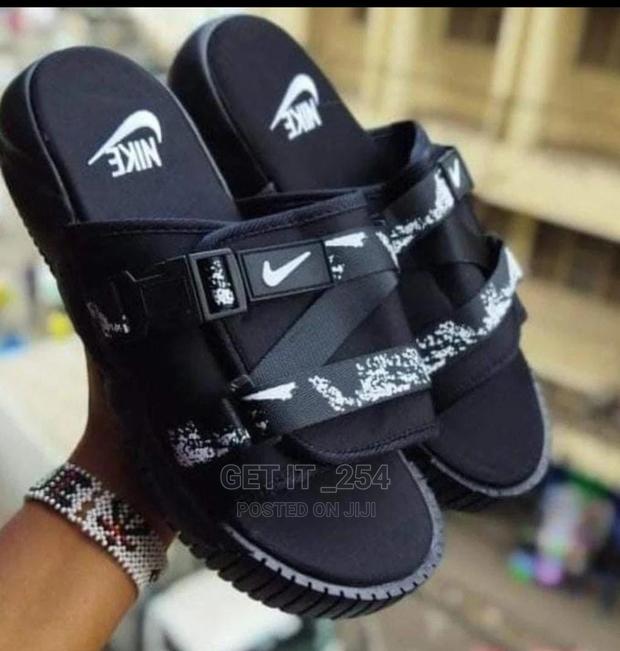 Unisex Design Sandals - thumbnail 3
