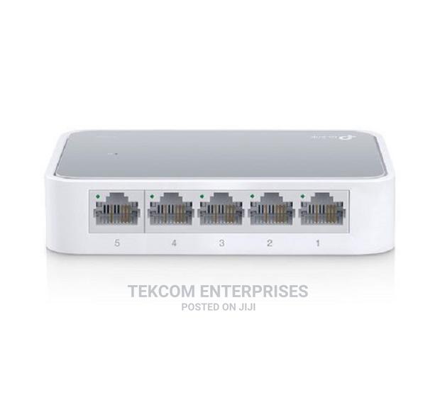 TP Link 5 Port 10/100mbps Desktop Switch - main view