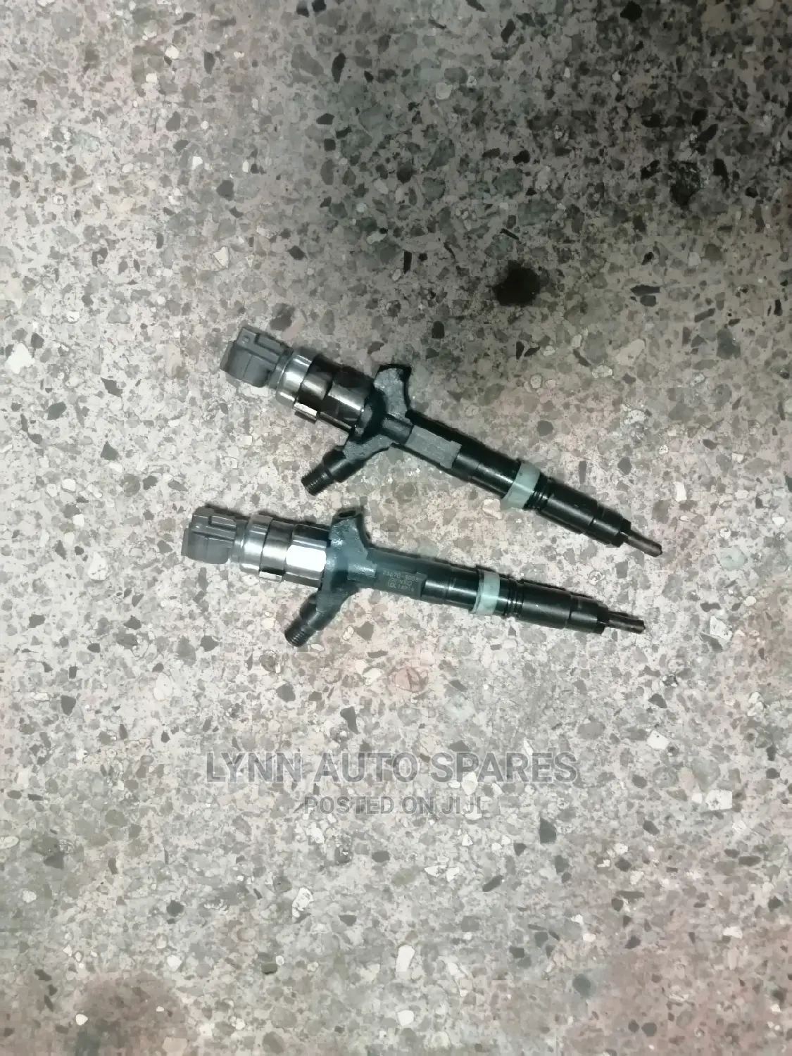 Toyota 2KD Head Nozzles
