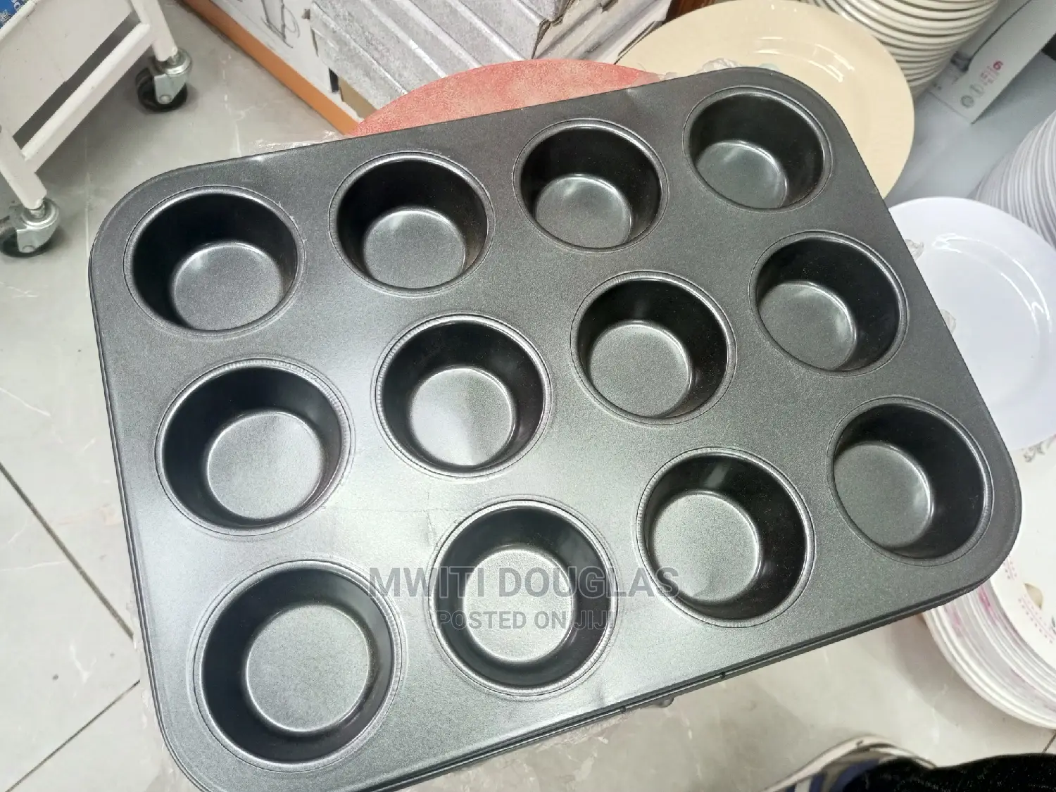 12 Slots Muffin Cake Tins