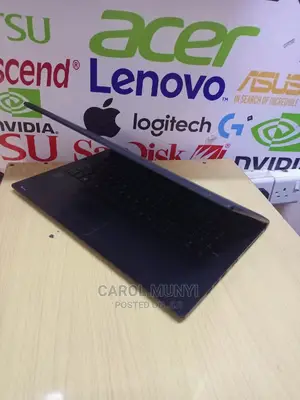 Laptop Toshiba Satellite C55 4GB Intel Core i3 HDD 500GB