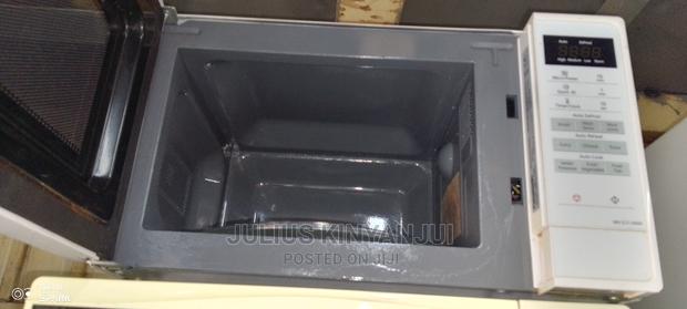 Microwave Oven - main view