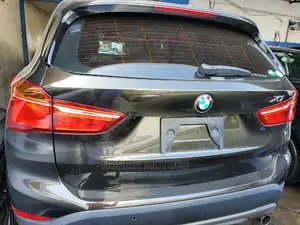 BMW X1 xDrive28i AWD 2016 Brown