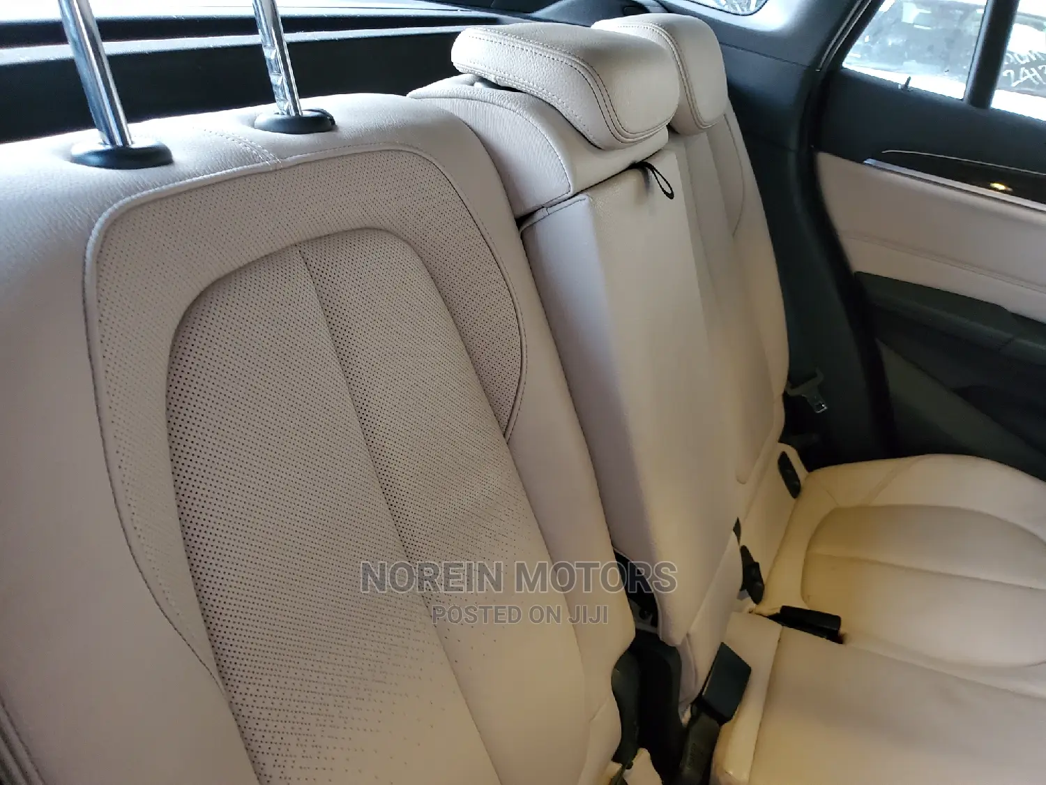 BMW X1 xDrive28i AWD 2016 Brown