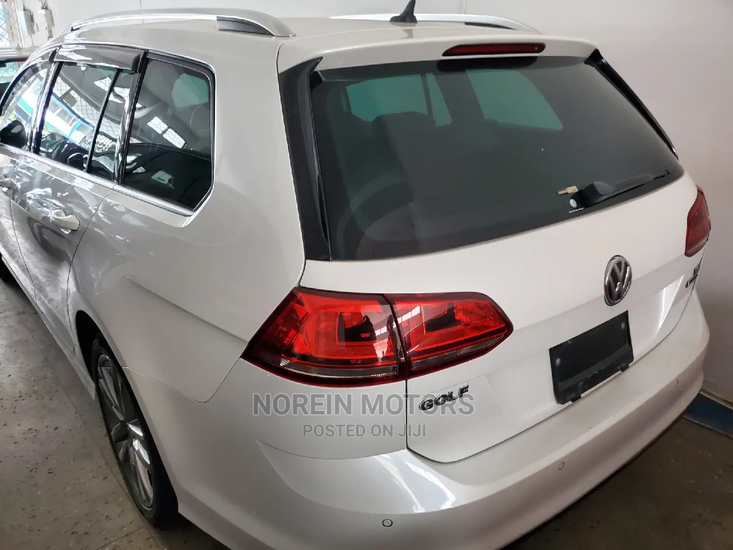 Volkswagen Golf 2015 Pearl