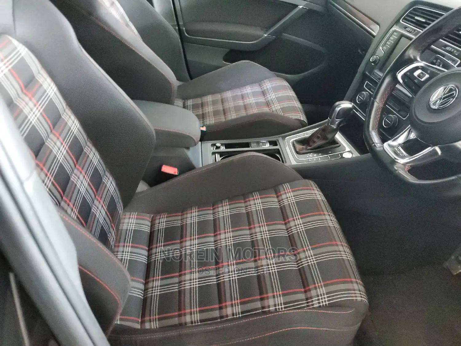 Volkswagen Golf GTI 2016 Blue