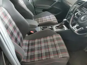 Volkswagen Golf GTI 2016 Blue