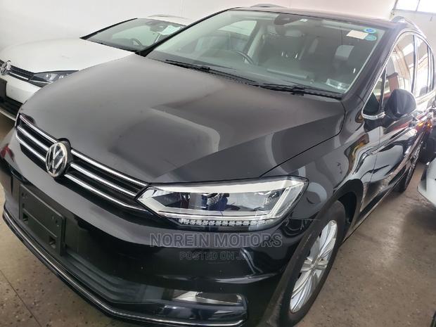 Volkswagen Touran 2015 Gray