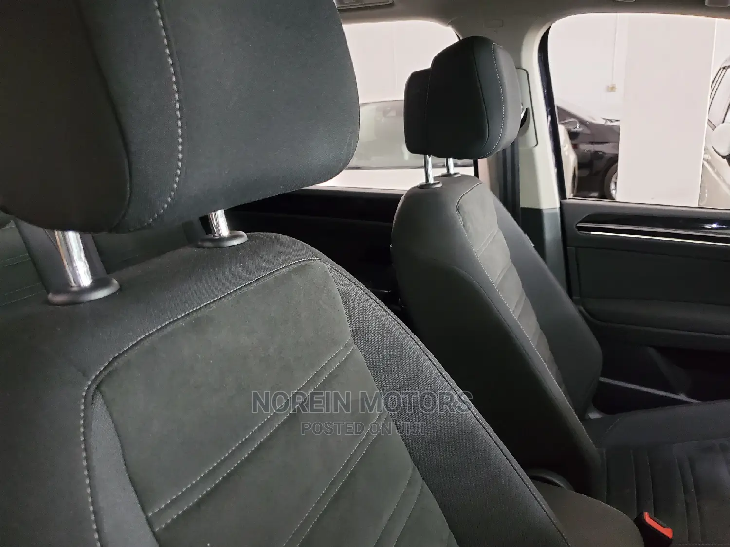 Volkswagen Touran 2015 Gray