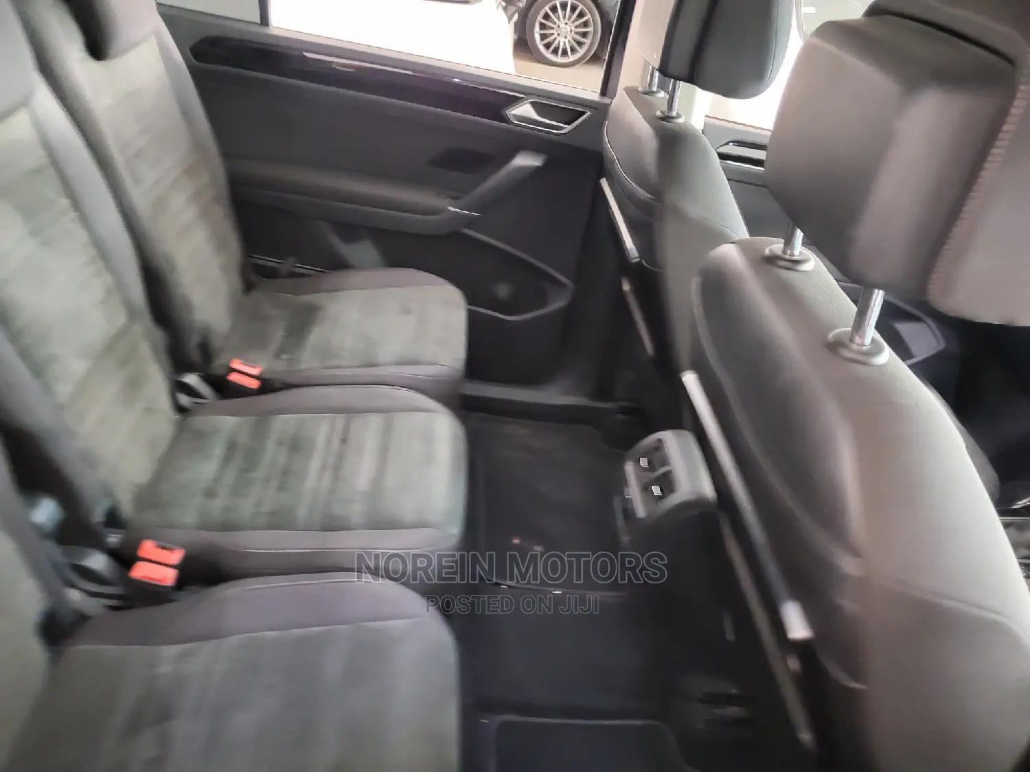 Volkswagen Touran 2015 Gray