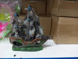 Ship Ornament for Aquariums