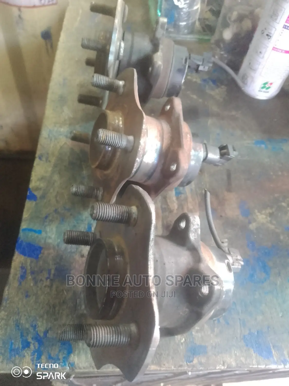 Nze/Fielder Rear Hub