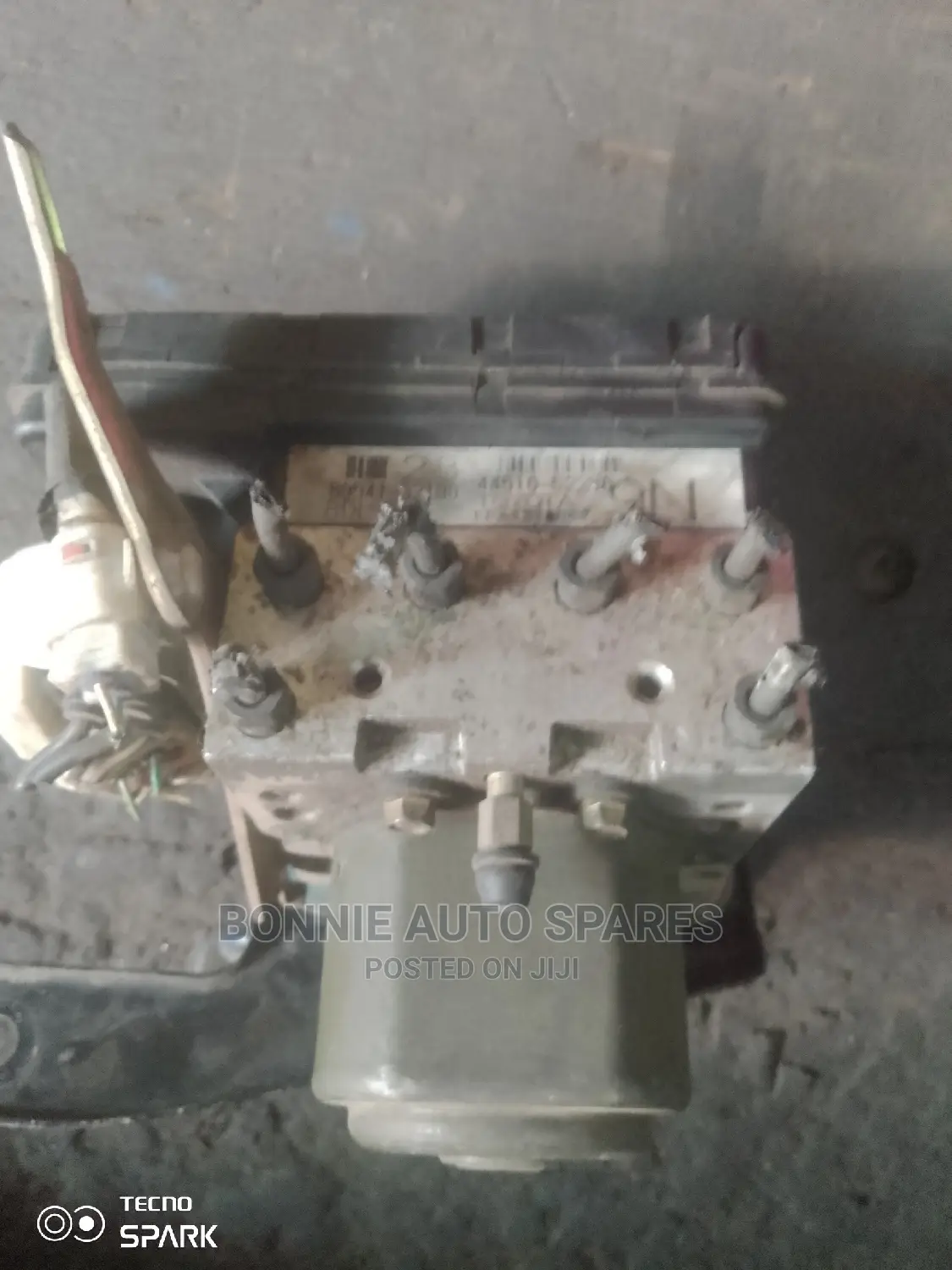 Fielder/Nze/Probox ABS Pump 9N
