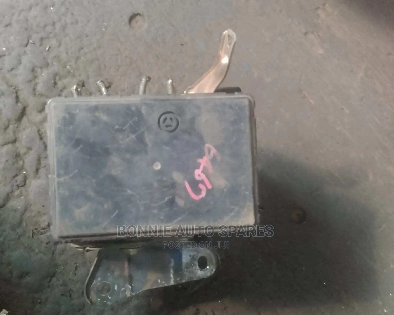 Fielder/Nze/Probox ABS Pump 9N