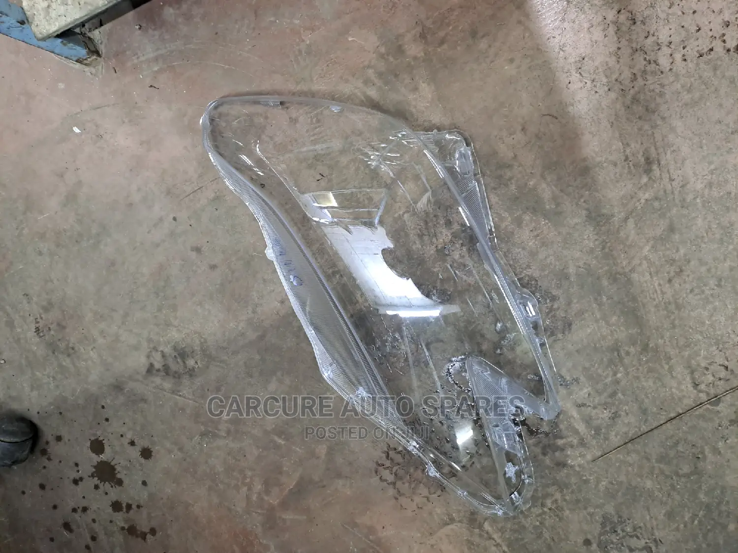 Mark X 2014 Headlight Lens