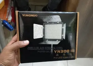 Yongnuo 300-Iii LED Variable-Color on-Camera Light