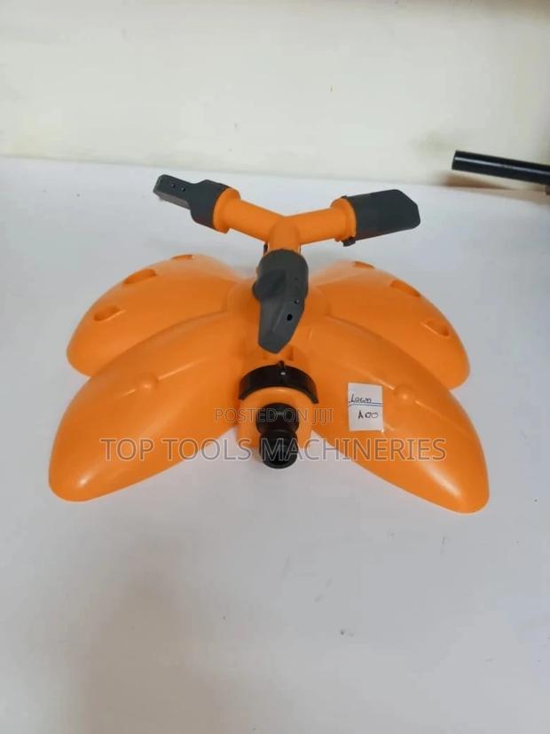 Lawn Sprinkler Orange - main view