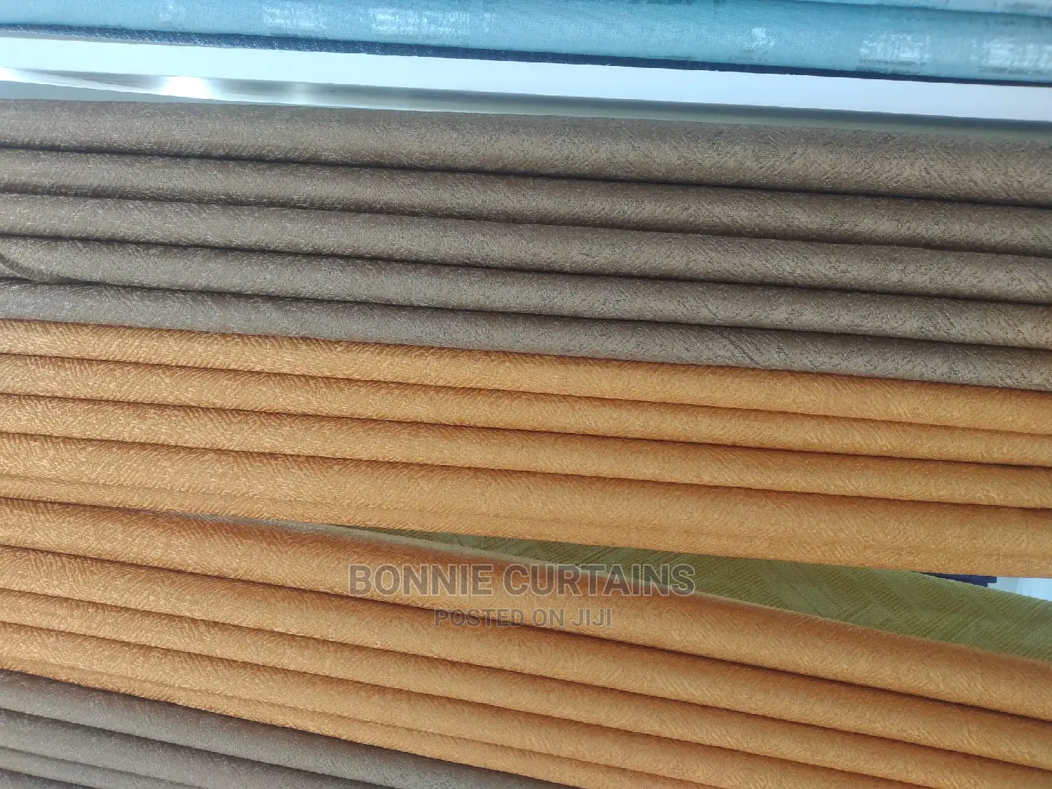 Curtains and Shears Available in Affordable Prices