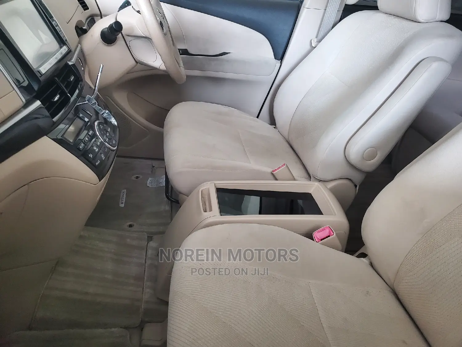 Toyota Estima 2015 Off White