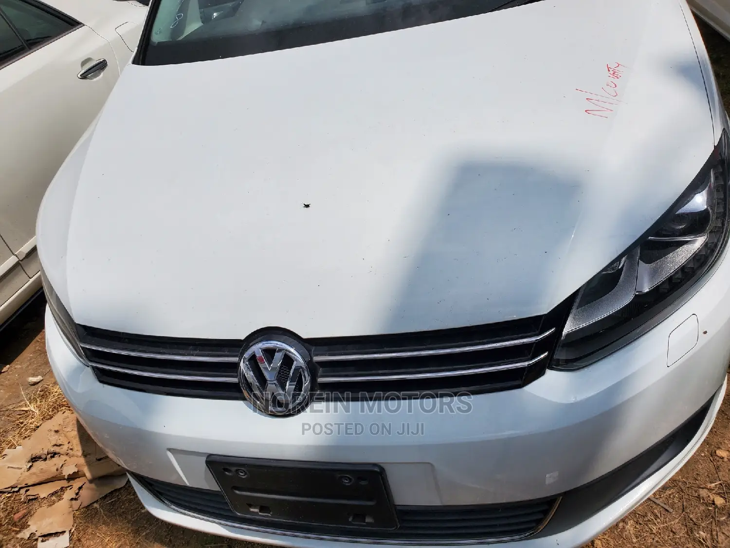 Volkswagen Touran 2016 White