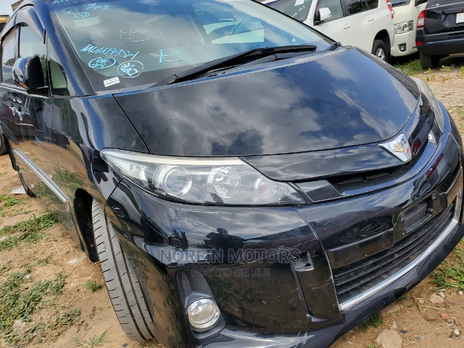 Toyota Estima 2015 Gray