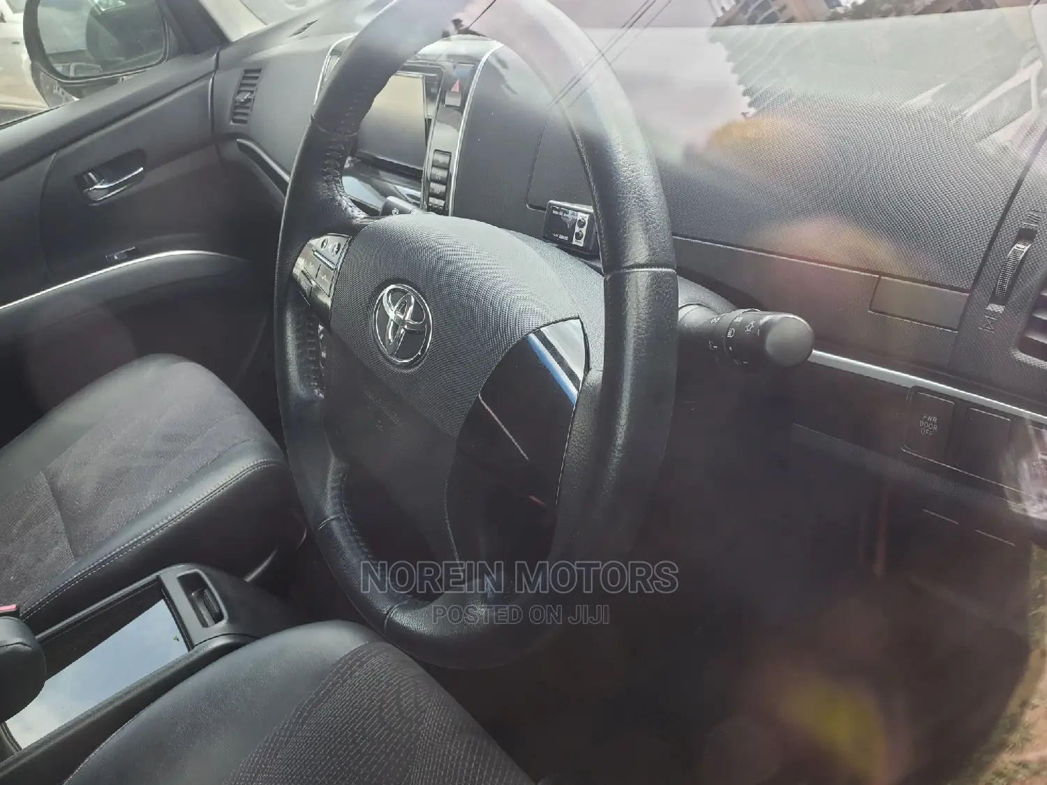 Toyota Estima 2015 Gray