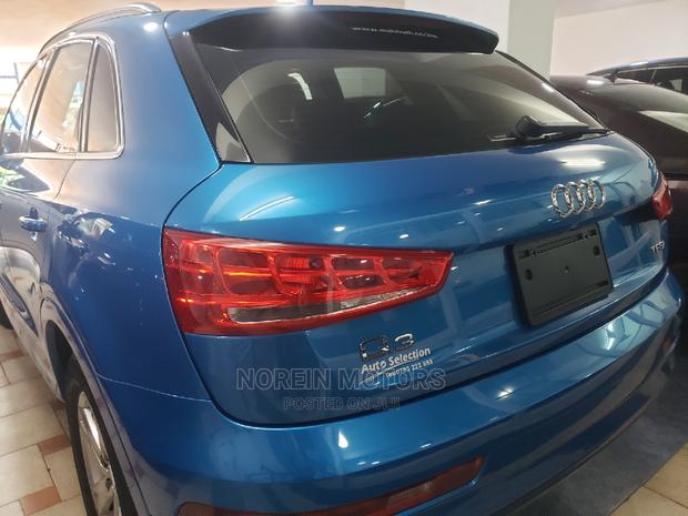Audi Q3 2016 Blue - thumbnail 6