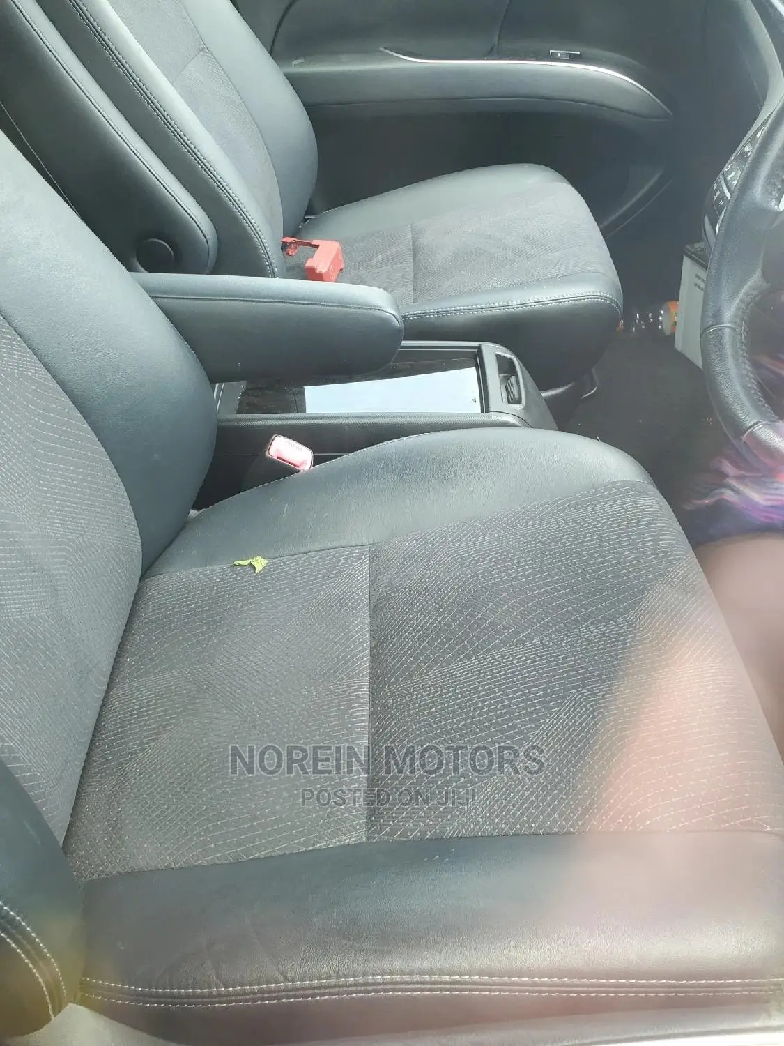 Toyota Estima 2015 Gray